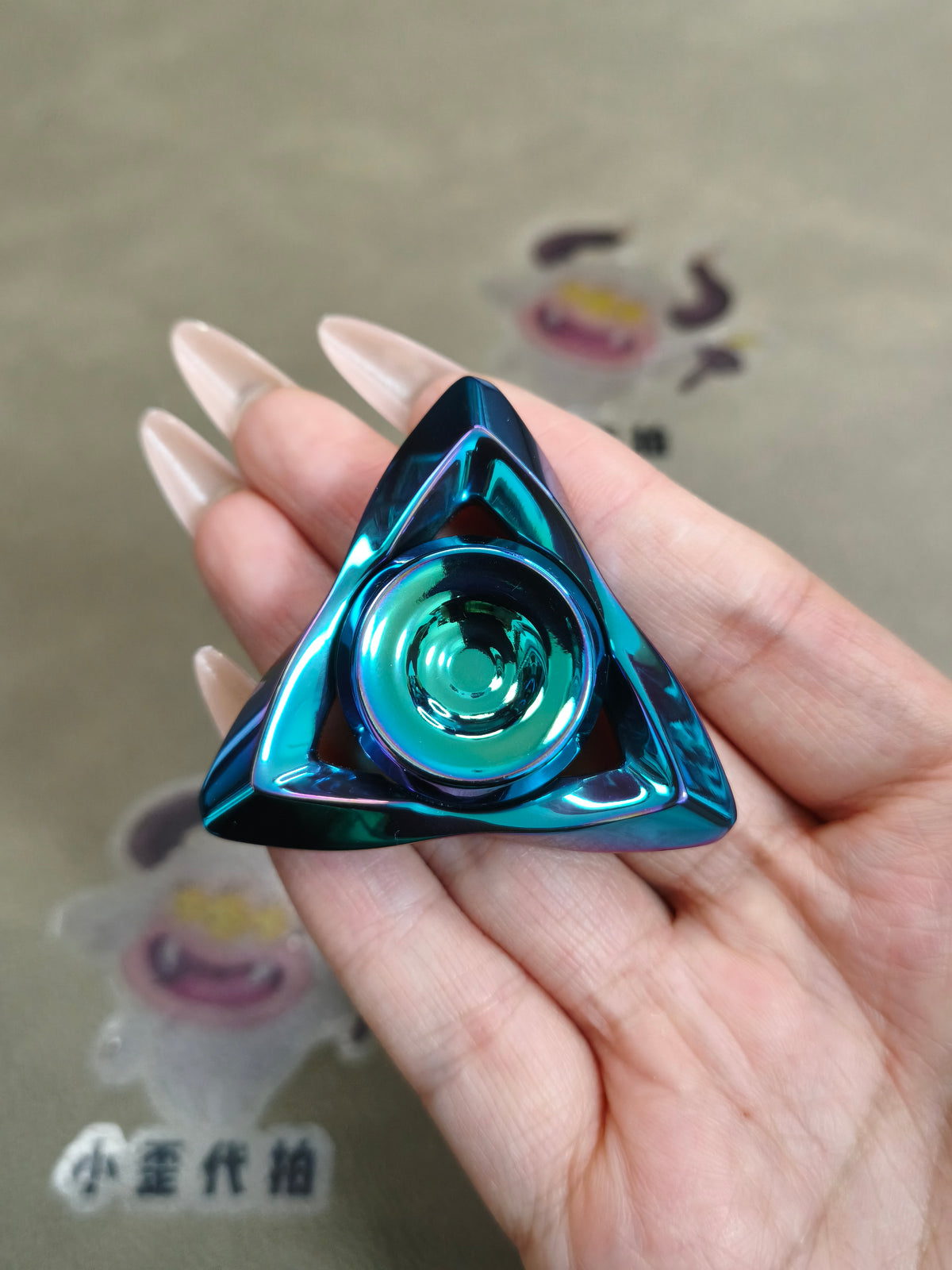 String Cosine Zirconium Limited 60