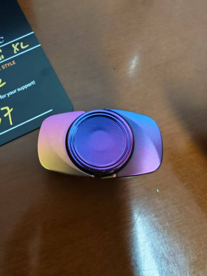 Premium Exquisite Cloud Zirconium Oil Slick