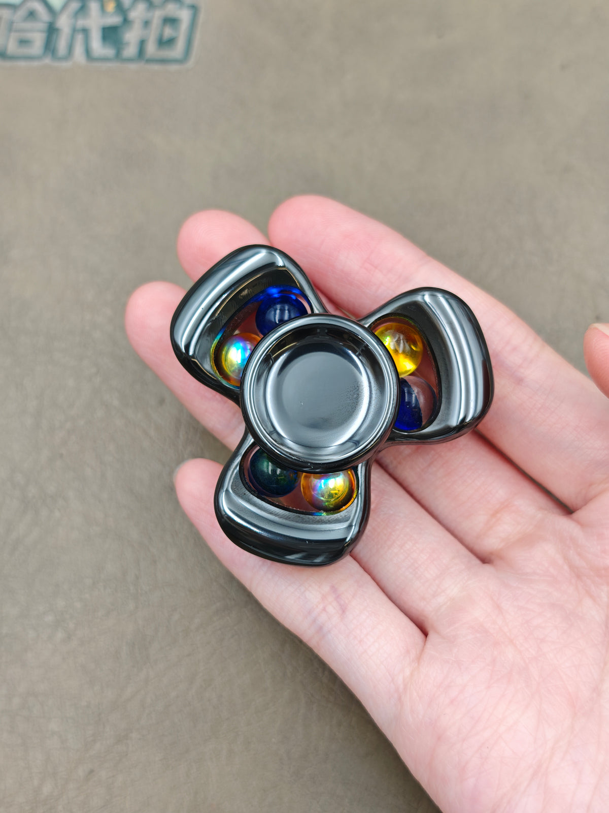 Three-Leaf Horizon Zirconium Polished