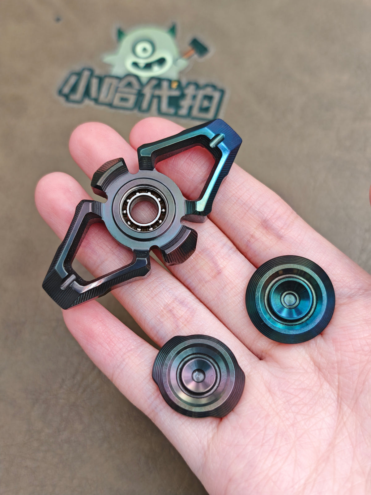 Skylines Zirconium Oil Slick