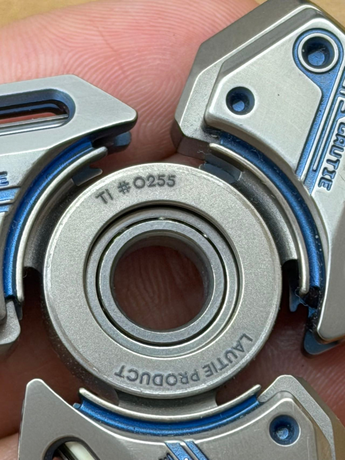 BIT 09 Titanium