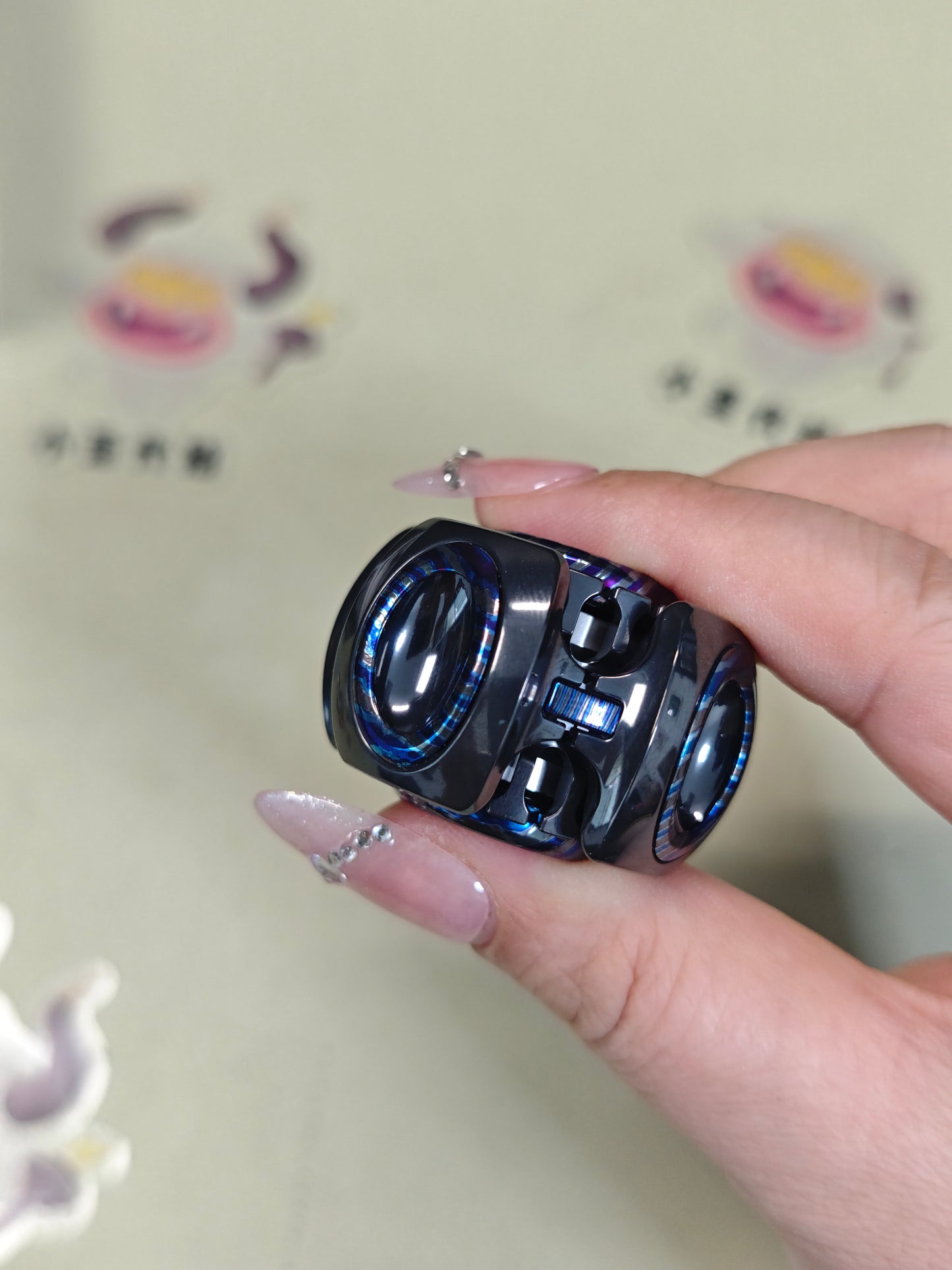 Noiz O Zircuti Zirconium