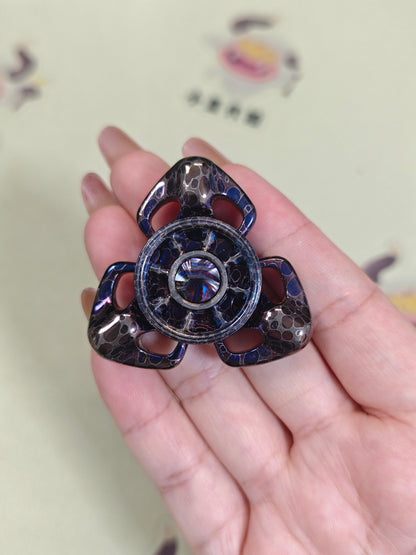 Kong Kim Damasteel