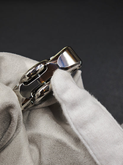Pan Yixian Stainless Steel
