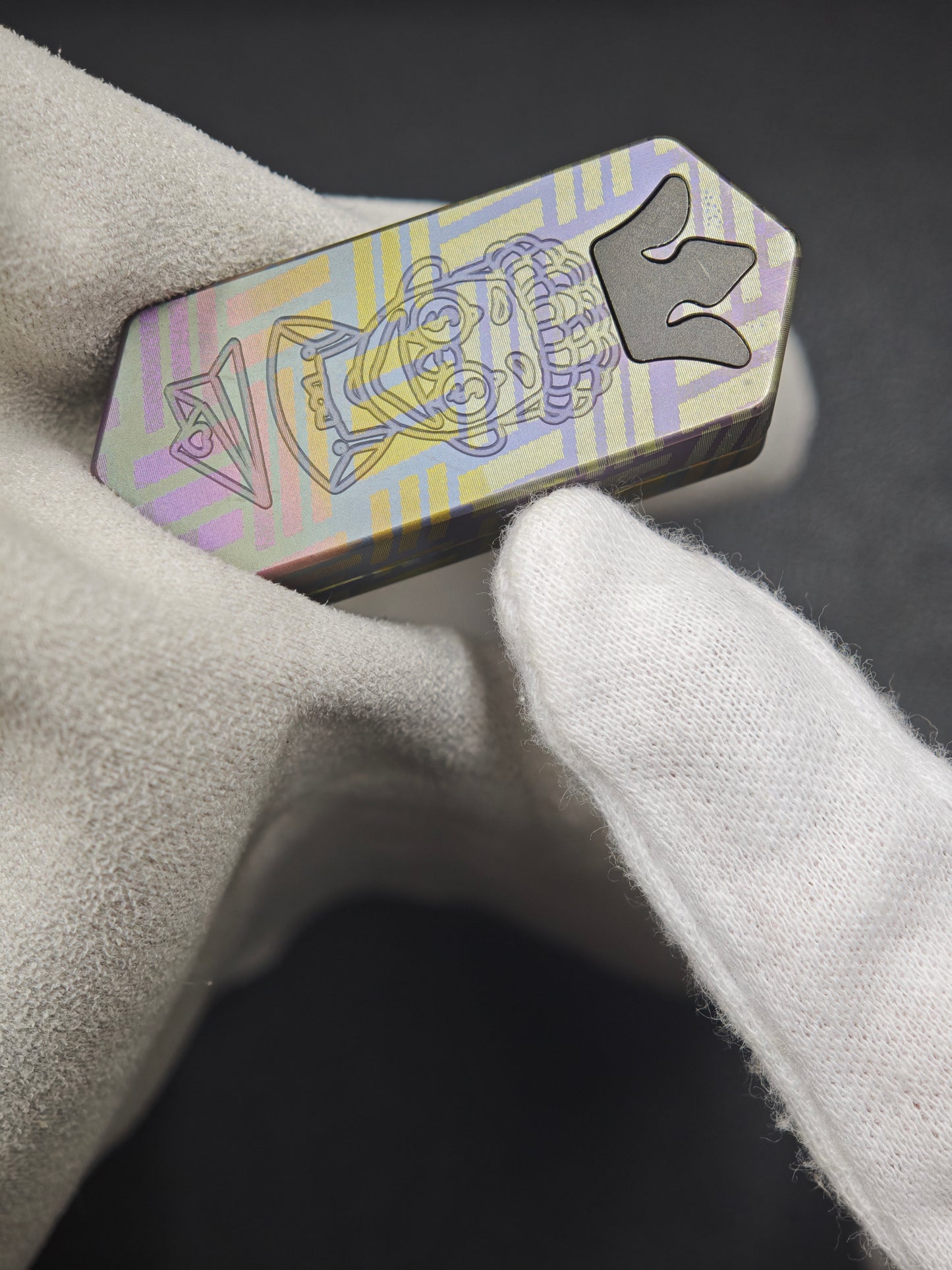 Plane Titanium