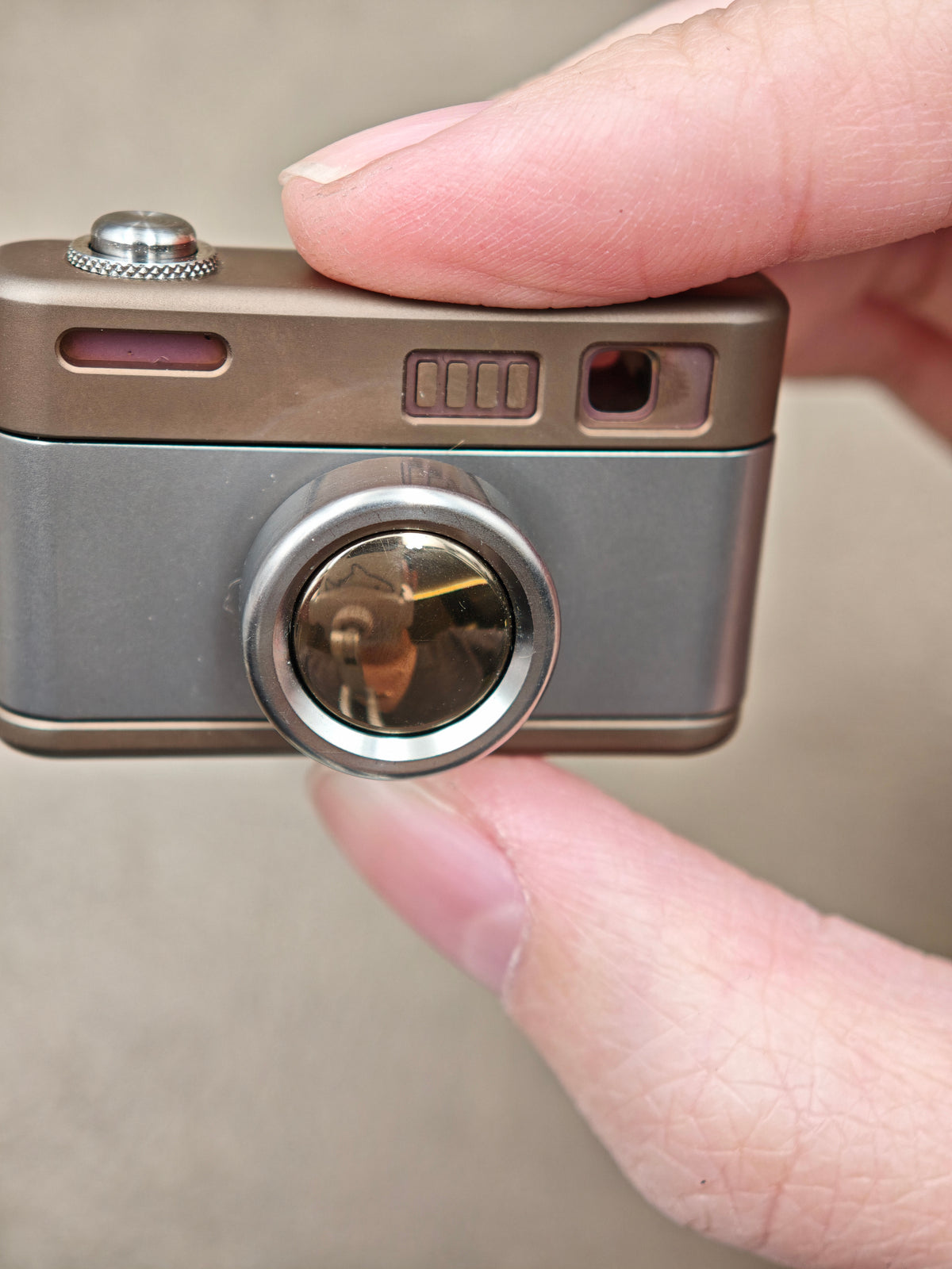 Camera M Titanium