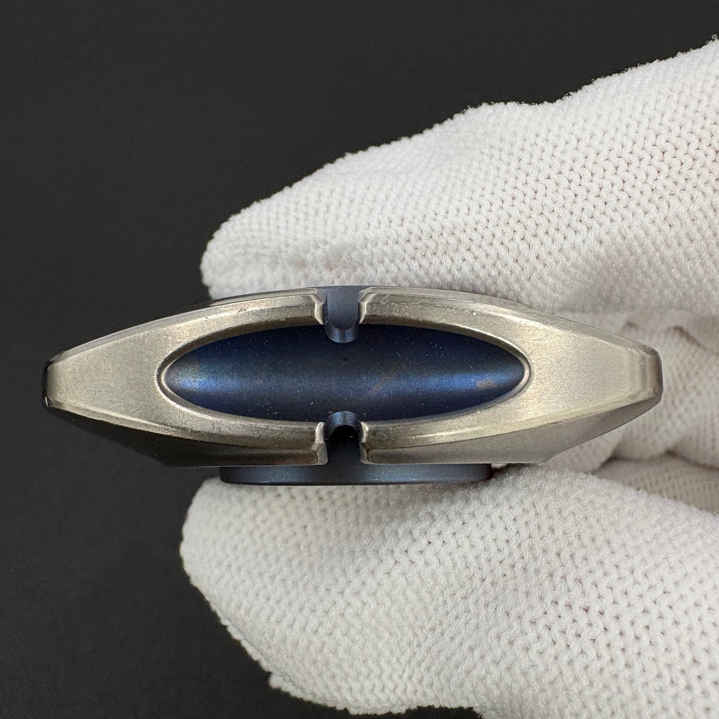 BIT 04 Titanium