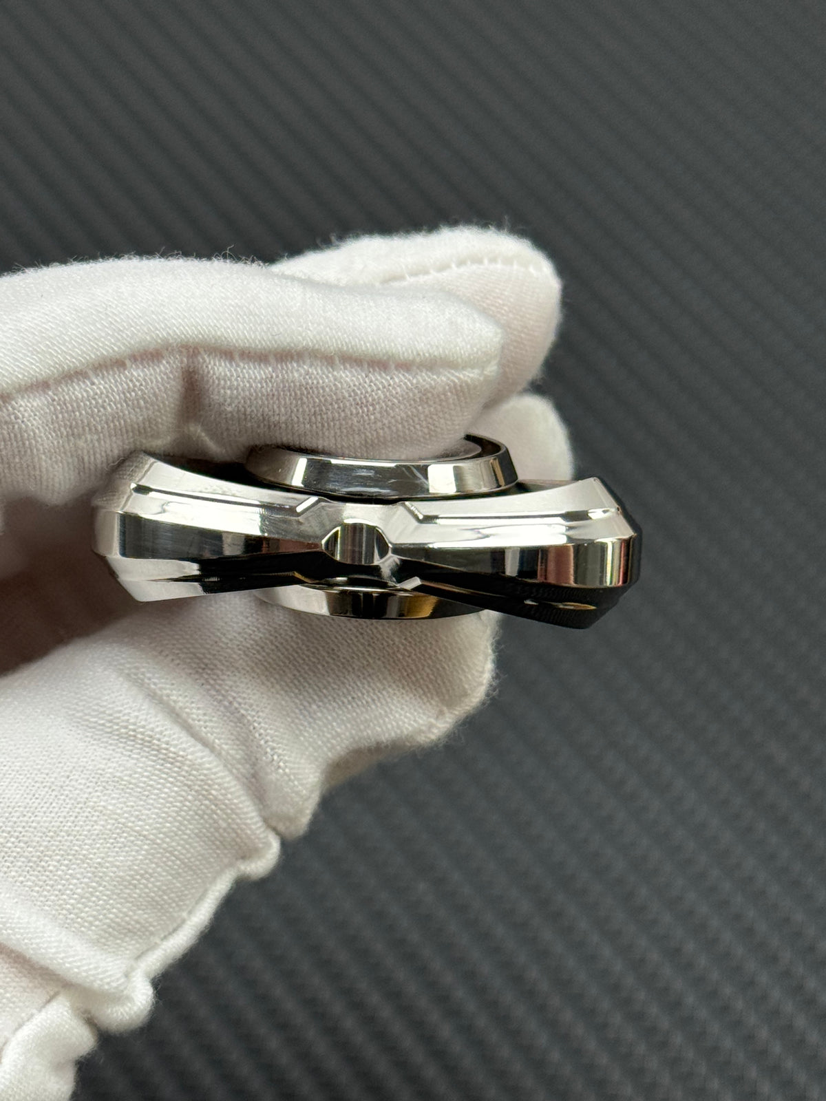 Cat's Eye Stainless Steel Polished