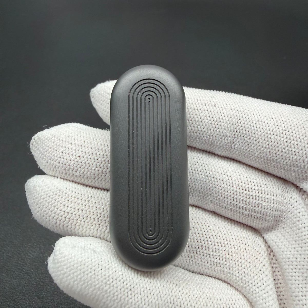 Floating Cloud Zirconium Brushed