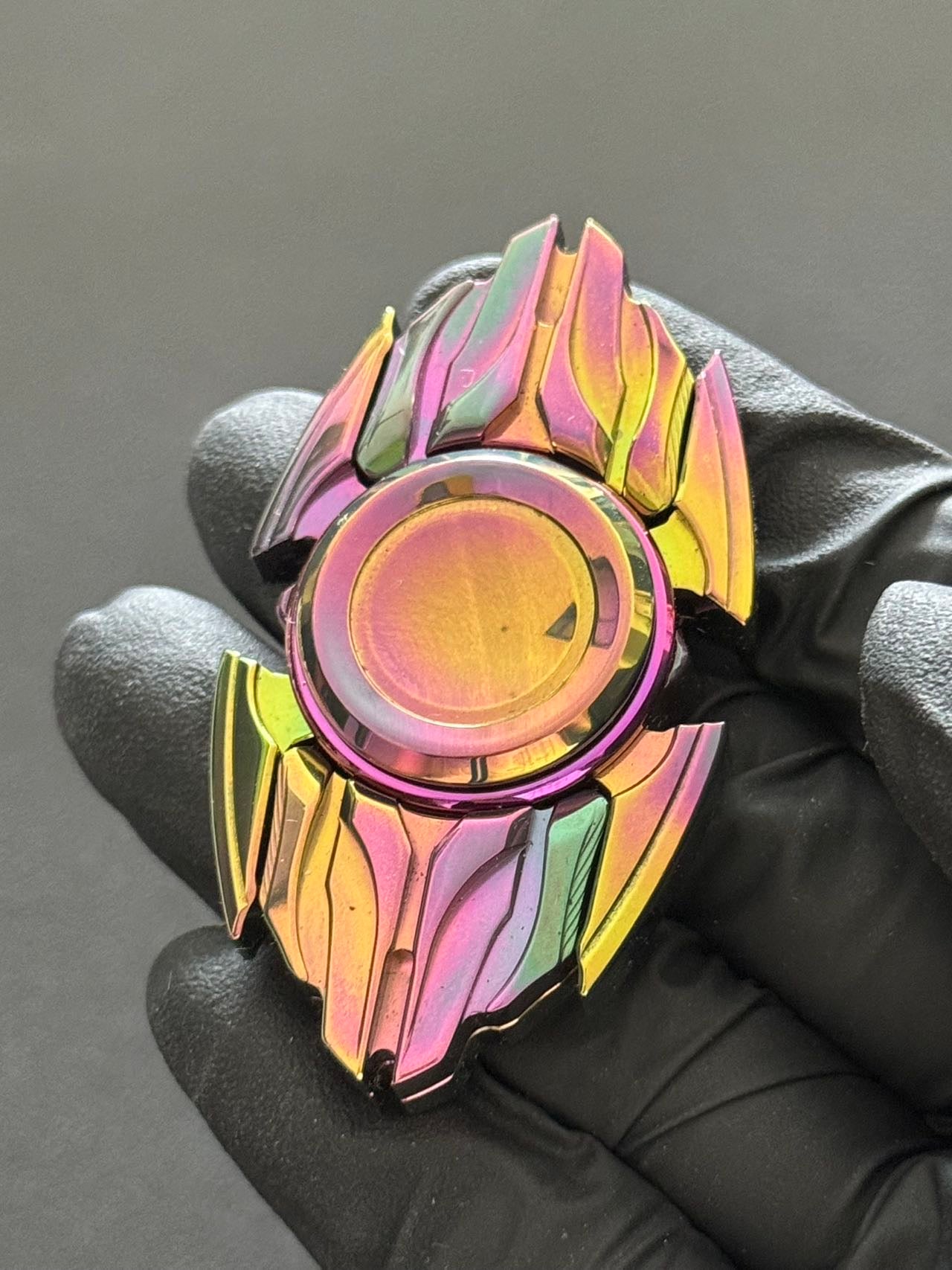 Dark Shell Opening Zirconium