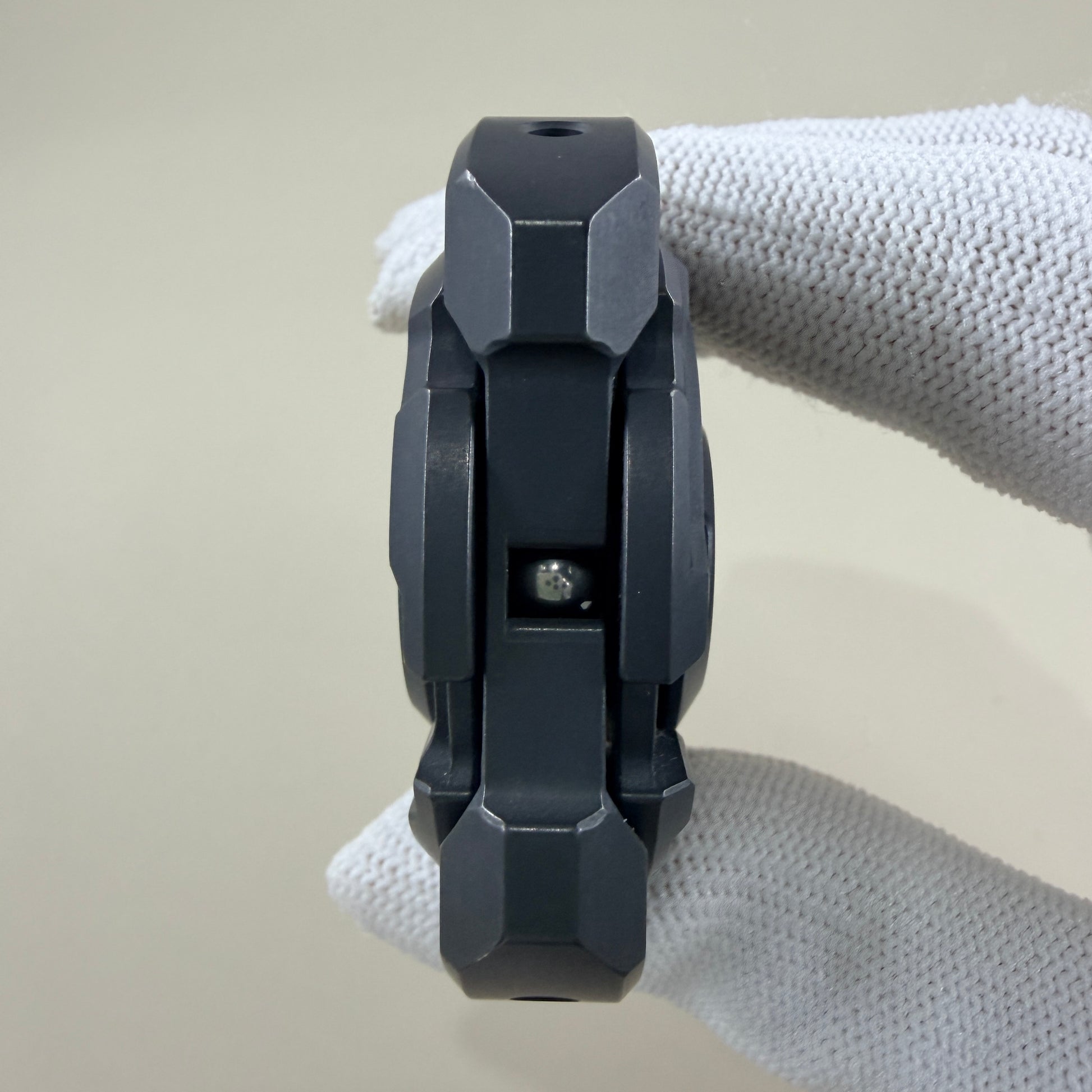 Asura Shell Opening Zirconium