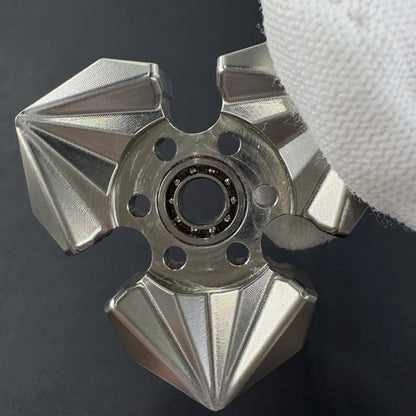 Tri Leaf Crossbone Titanium