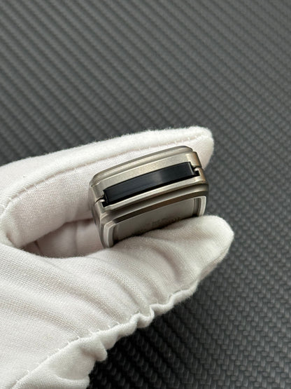 Wormhole Stainless Steel