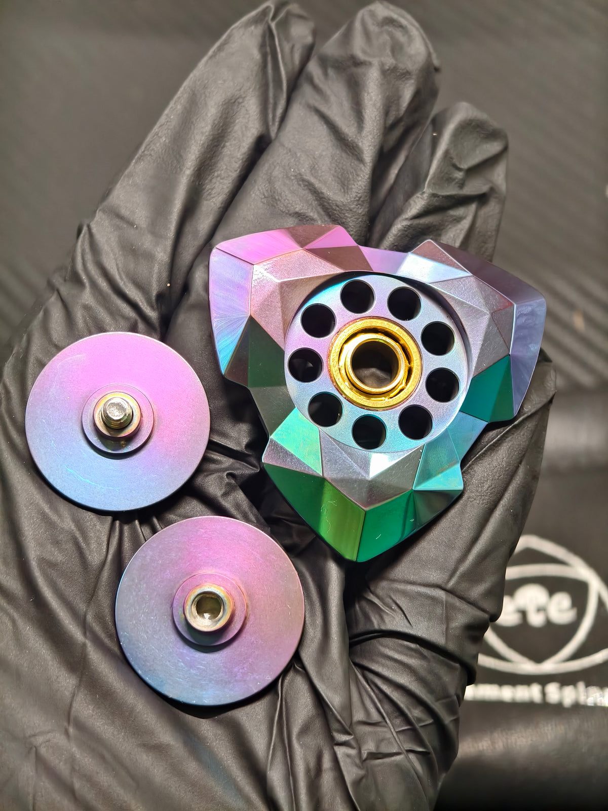 Stellar Zirconium Oil Slick