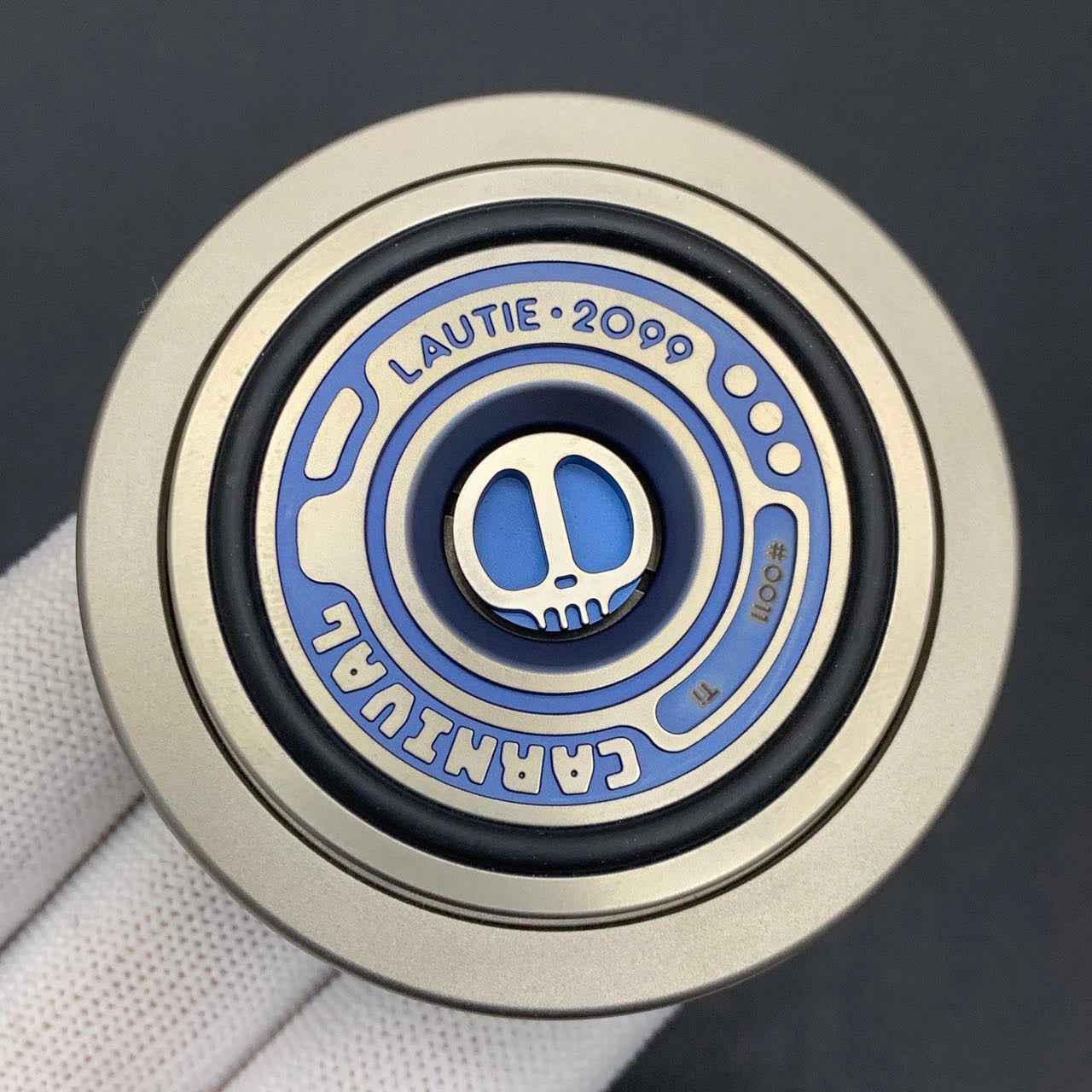 Carnival Roulette Titanium