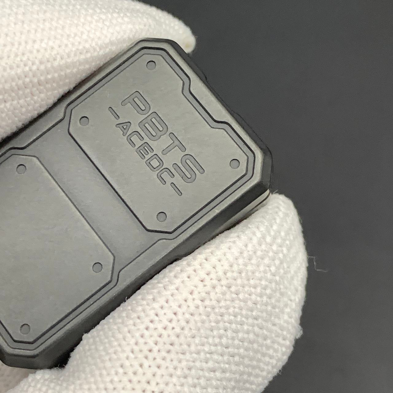 Platinum Bastion Zirconium
