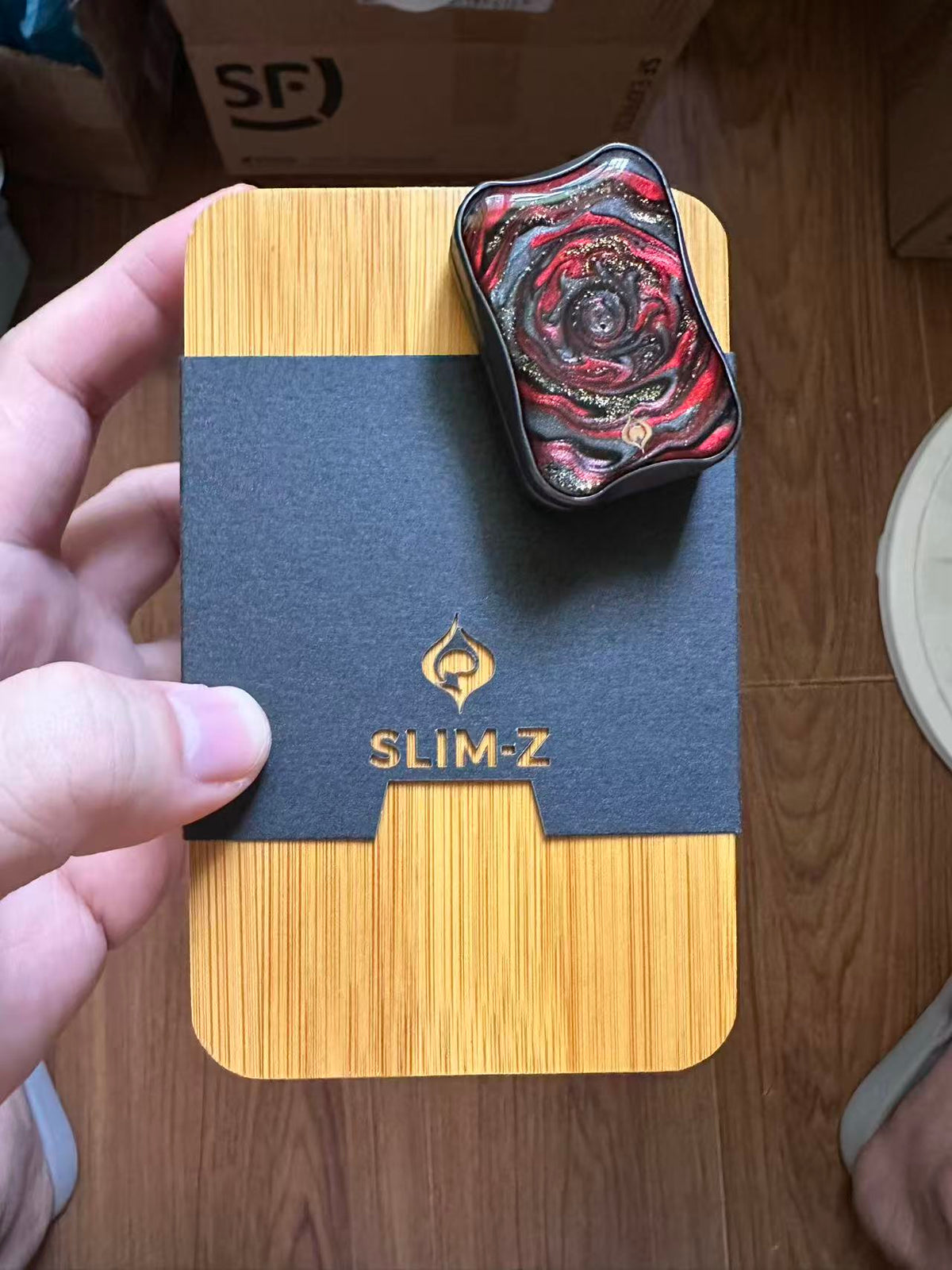 Slim Zirconium