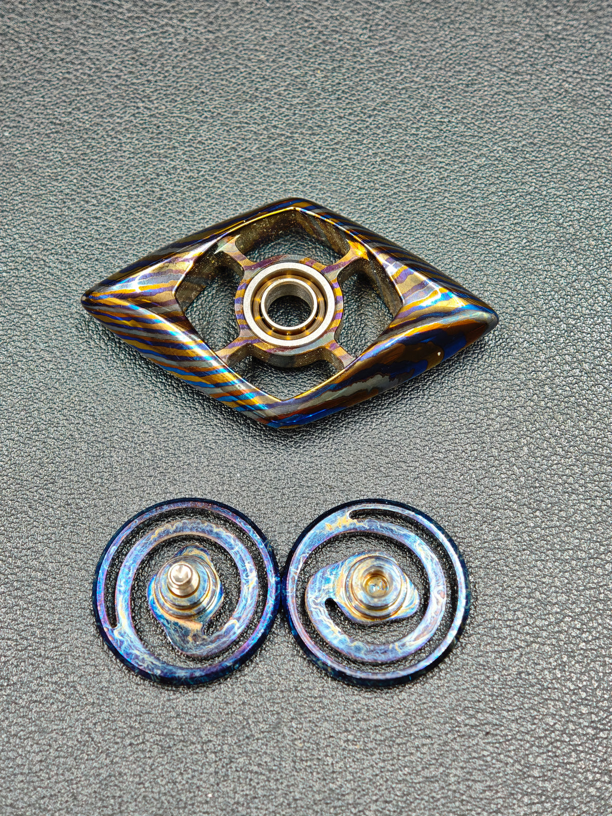 Myriad Cosmos Zircuti