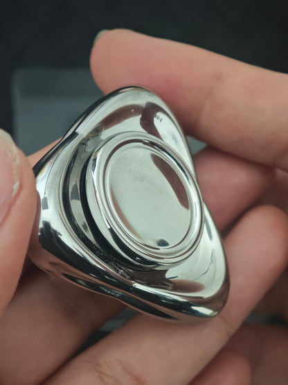 Crossing Stainless Steel Polished