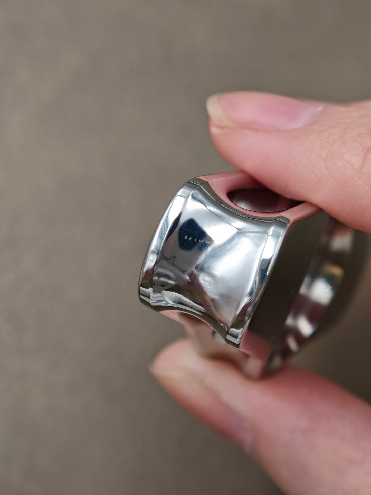 Oumuamua Premium & Buckle Stainless Steel