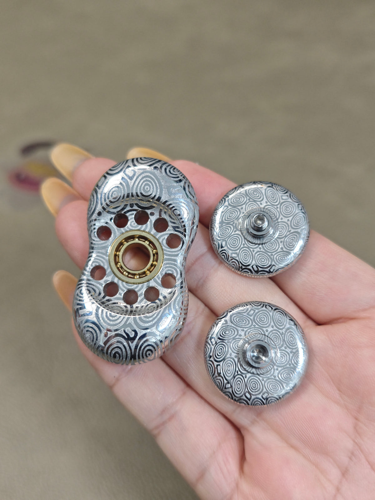 Two-Leaf Cell Damasteel