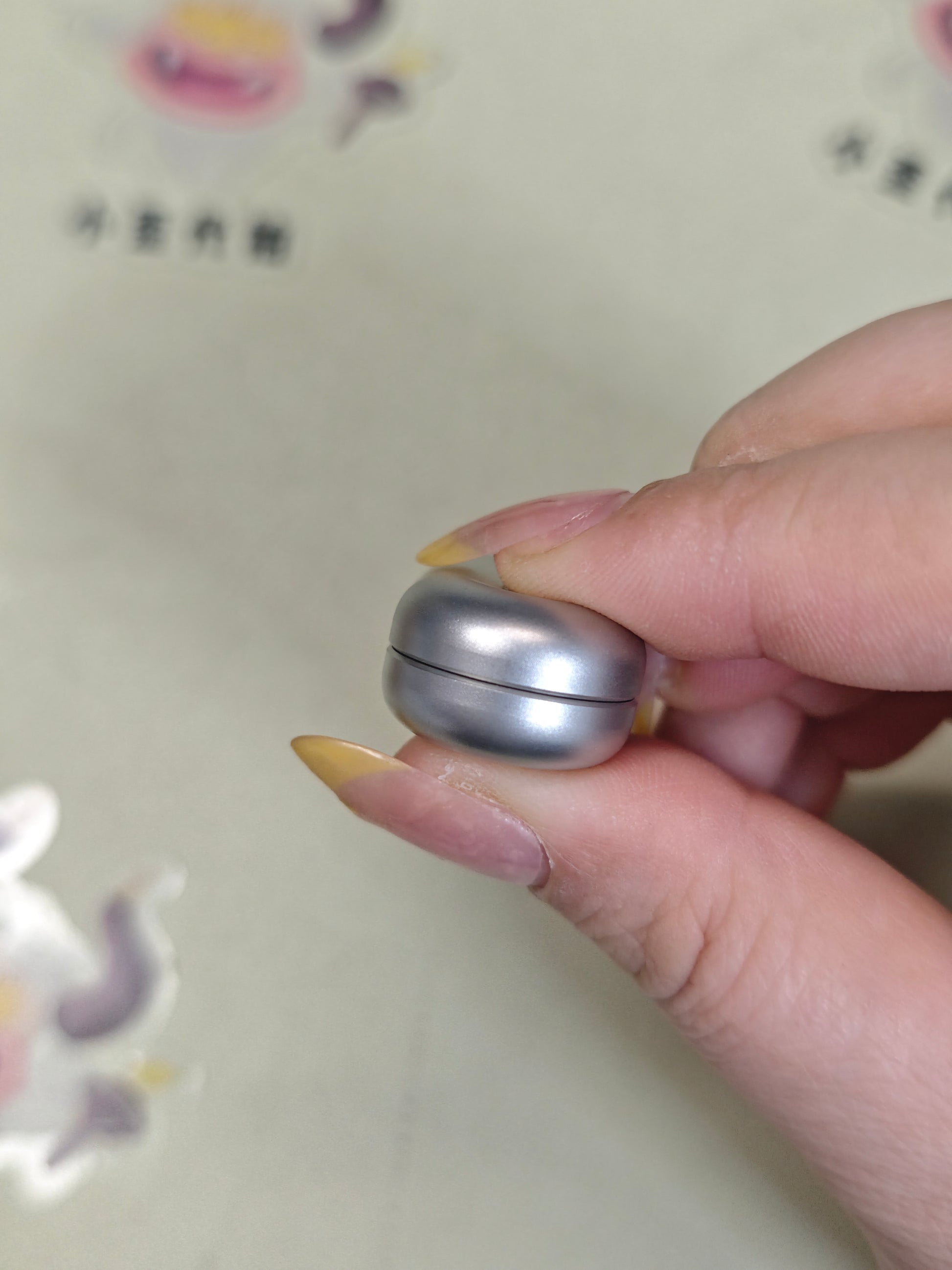 Floating Cloud Stainless Steel