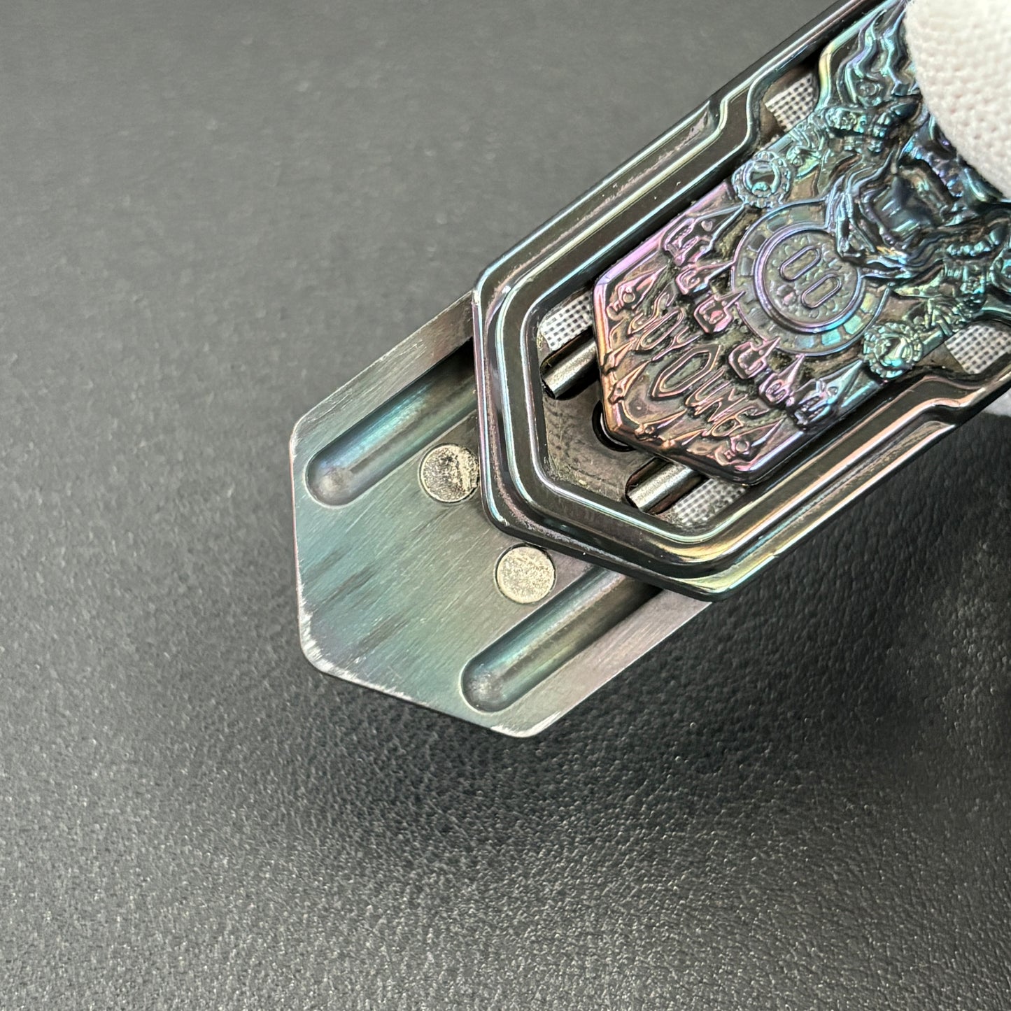 Poker Lolita Zirconium Oil Slick