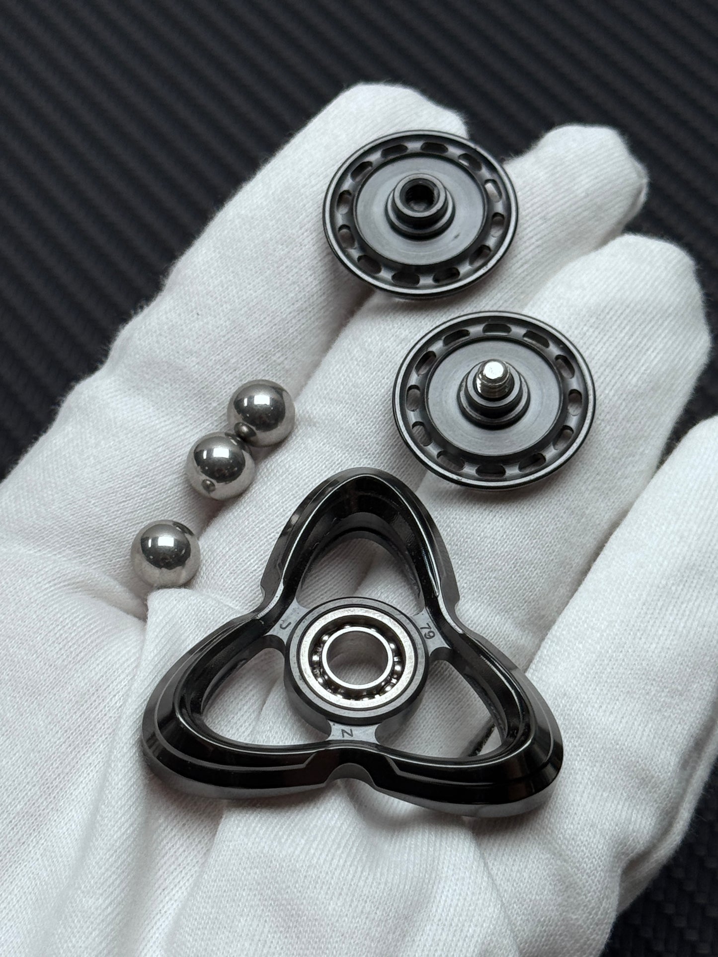Cat's Eye Zirconium