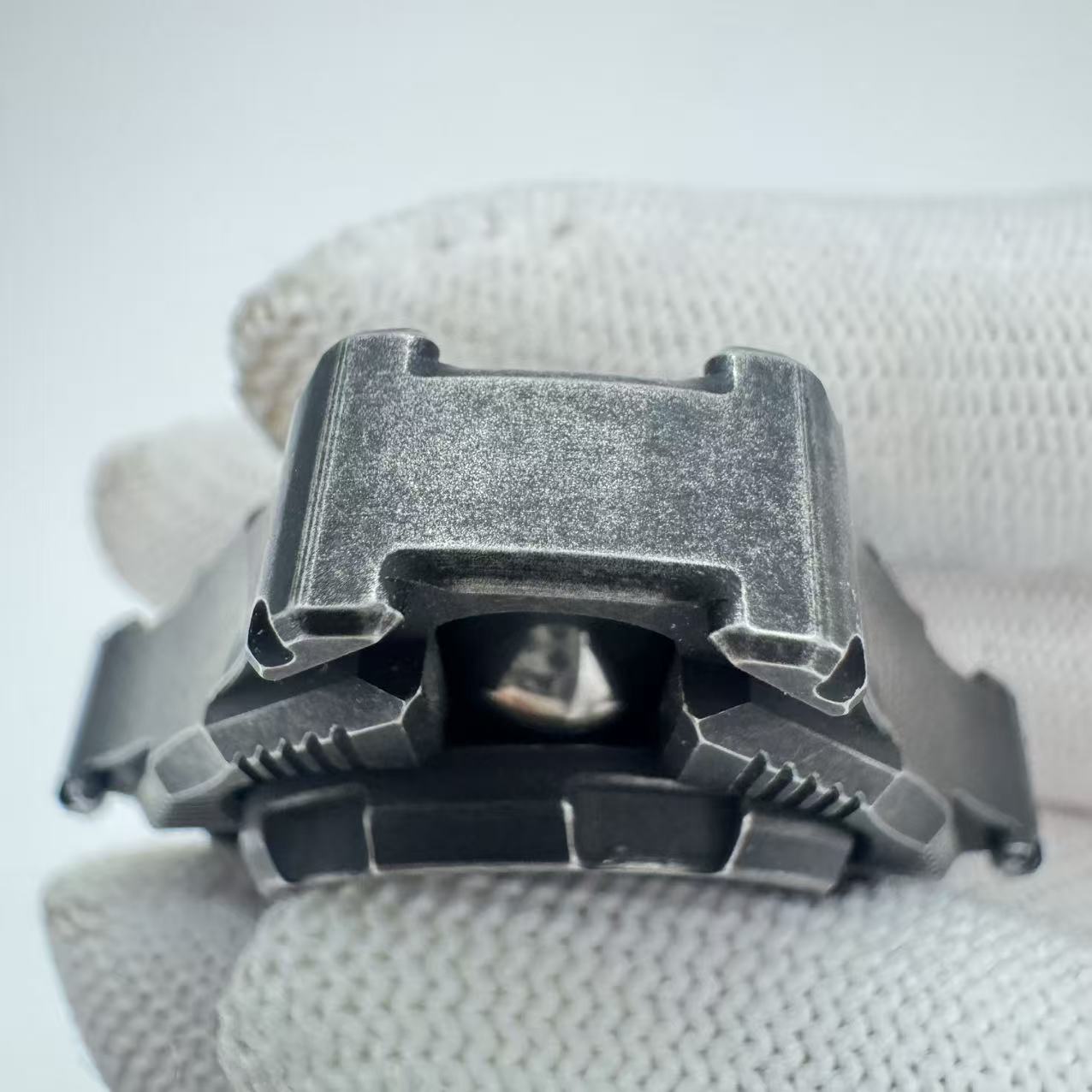 Manta Ray Stainless Steel