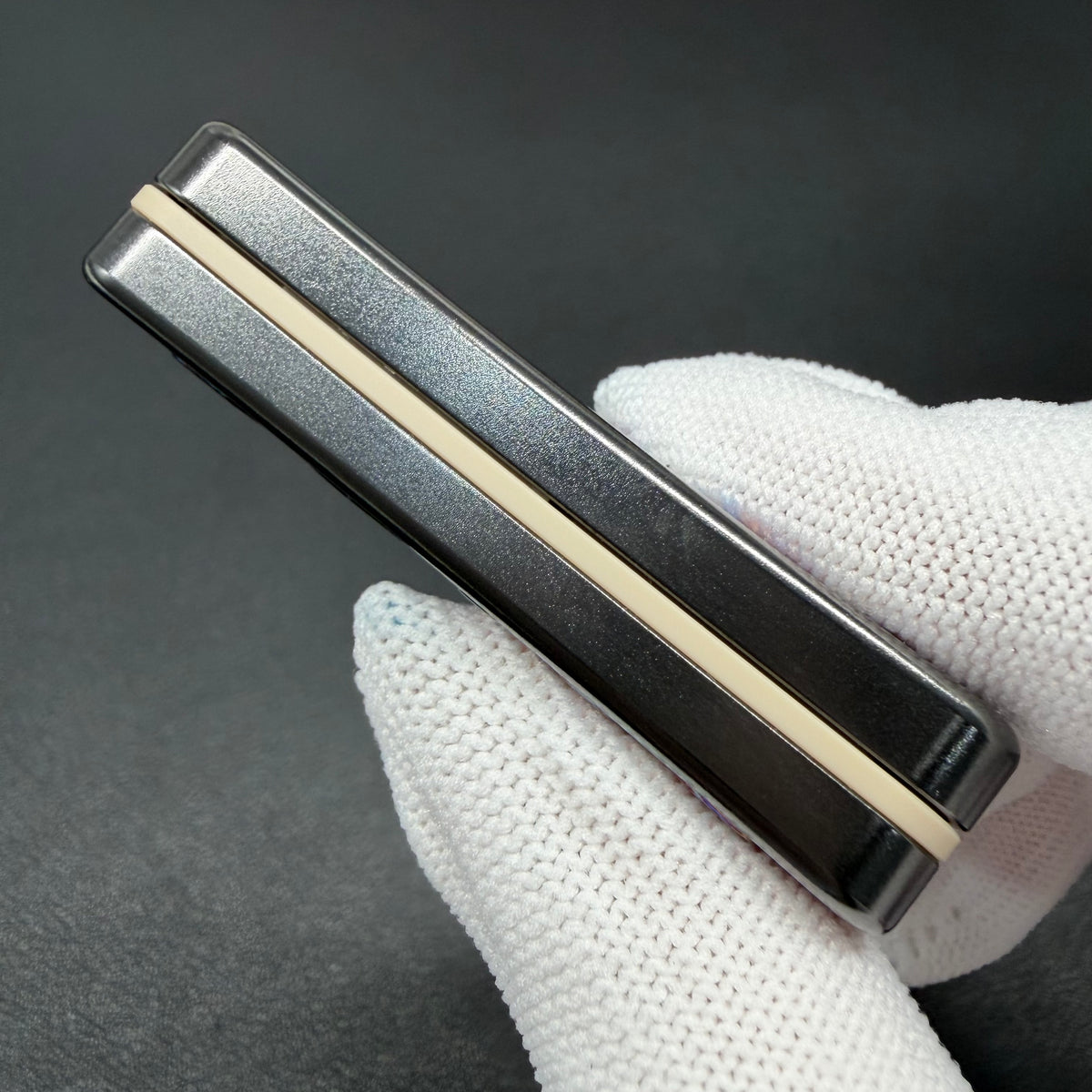 Snake Zirconium