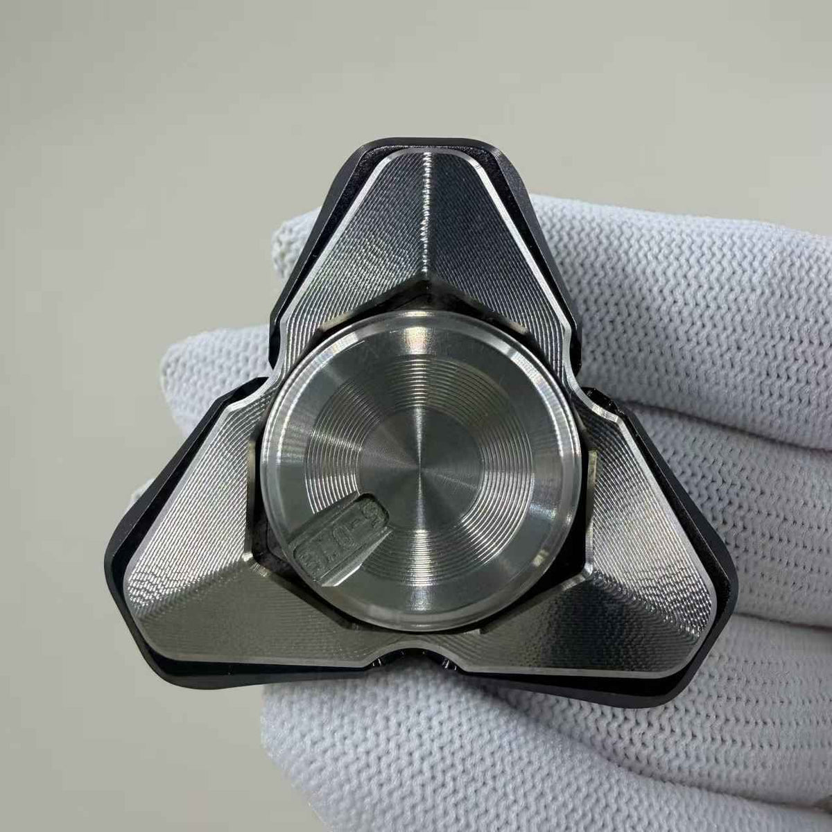 Qs Titanium