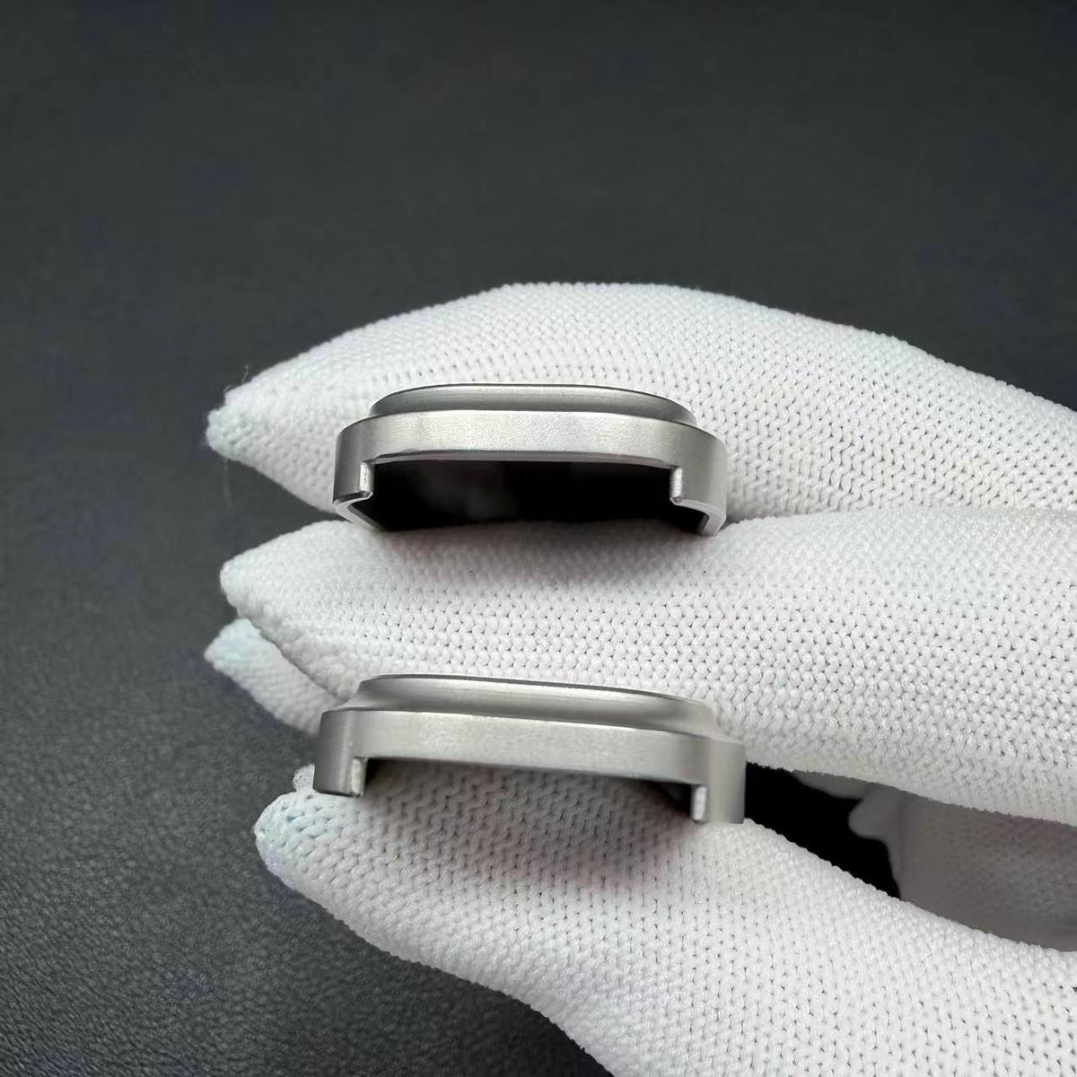 No.11 Shell Stainless Steel Stonewashed