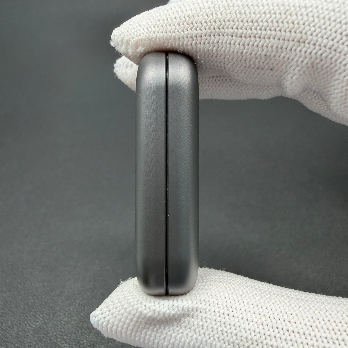 Floating Cloud Zirconium Brushed