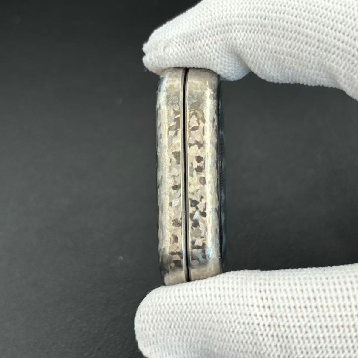 Top B Titanium Resin-Sealed