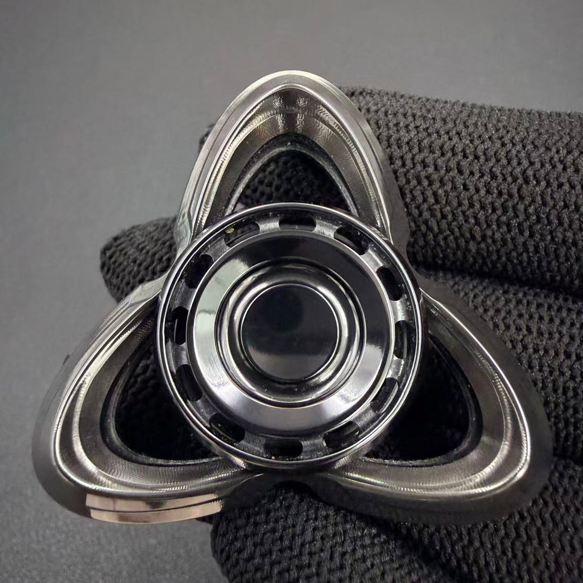 Cat's Eye Zirconium Polished