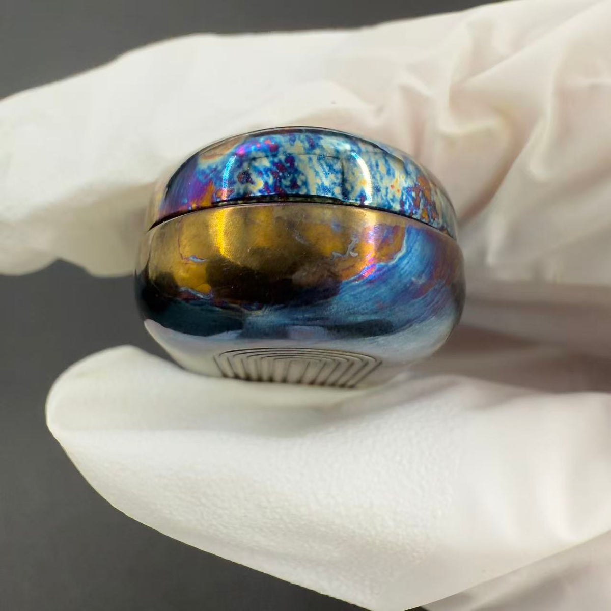 Floating Cloud Titanium Color-Anodized