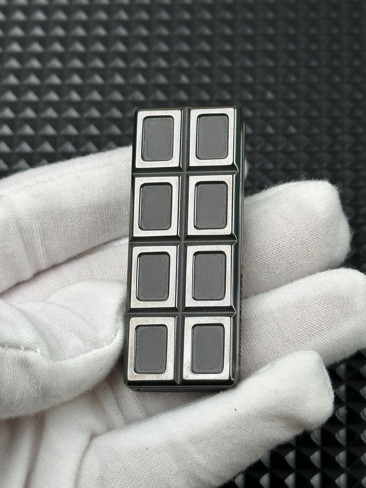Ultra Thin Wafer Zirconium Polished