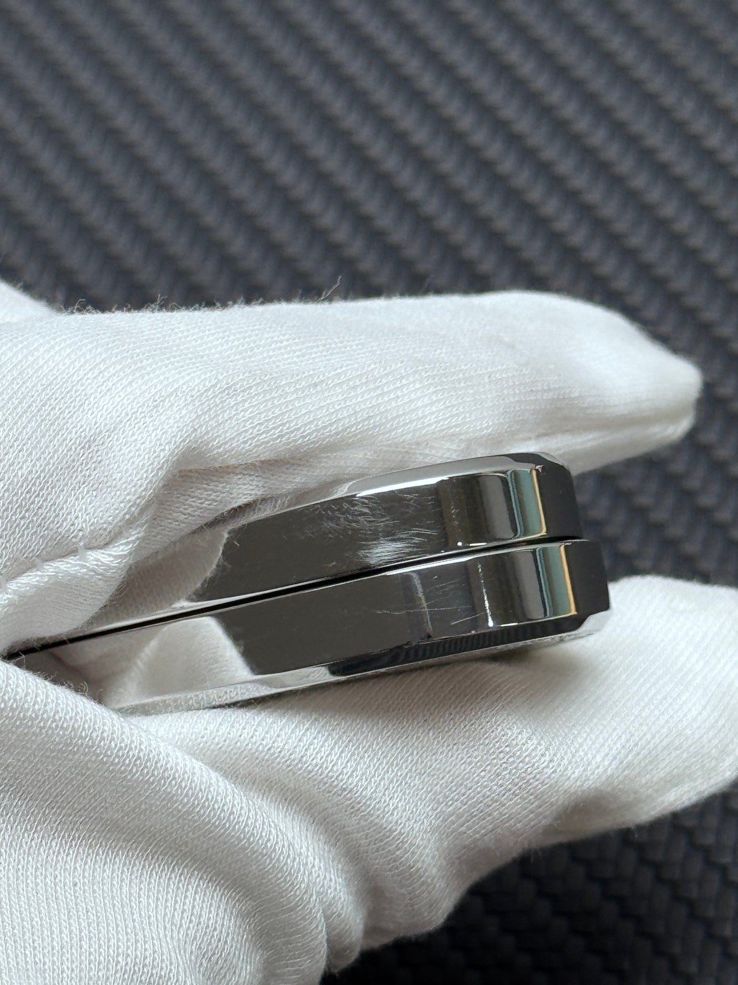 F2.9 Stainless Steel
