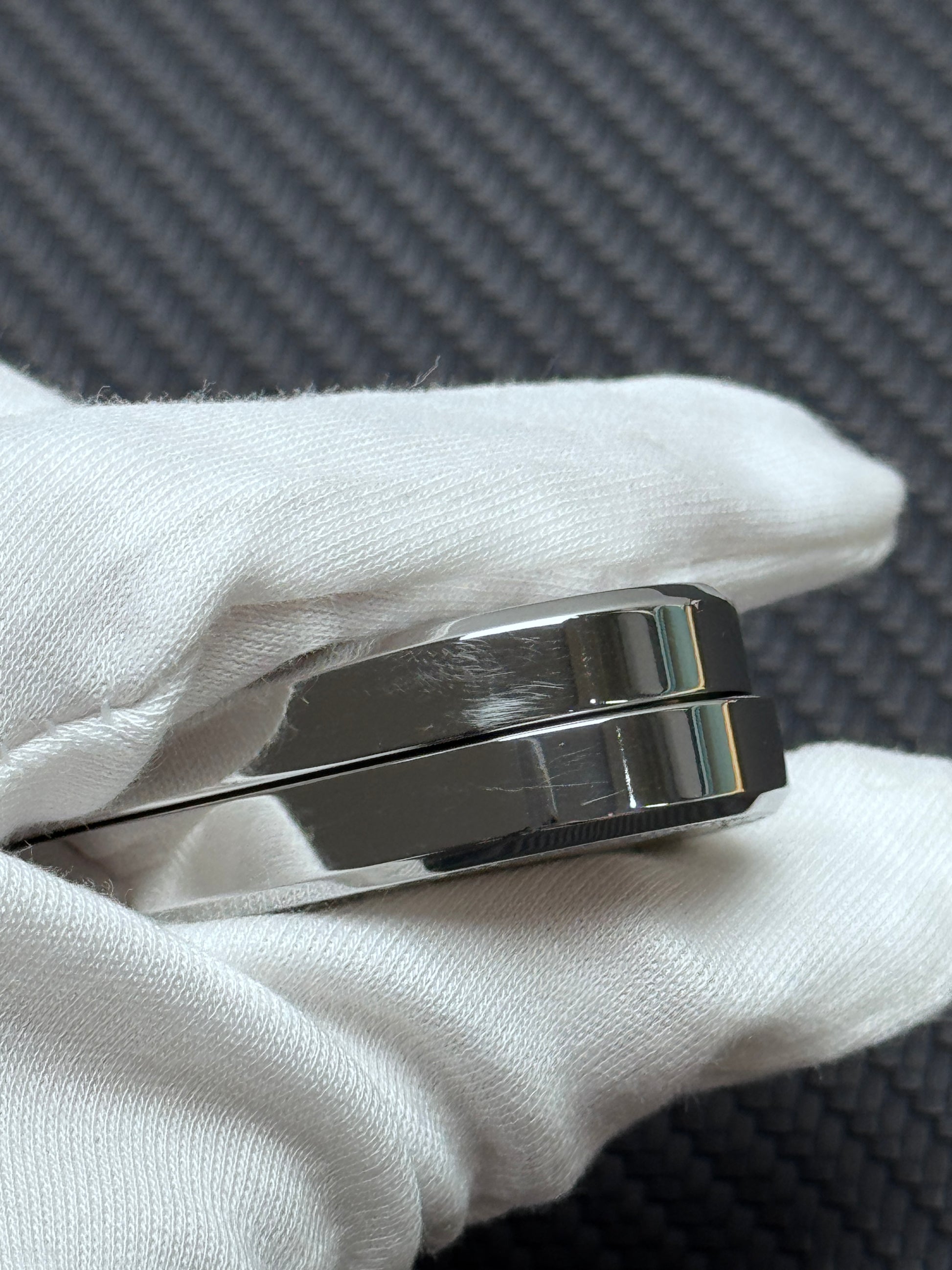 F2.9 Stainless Steel