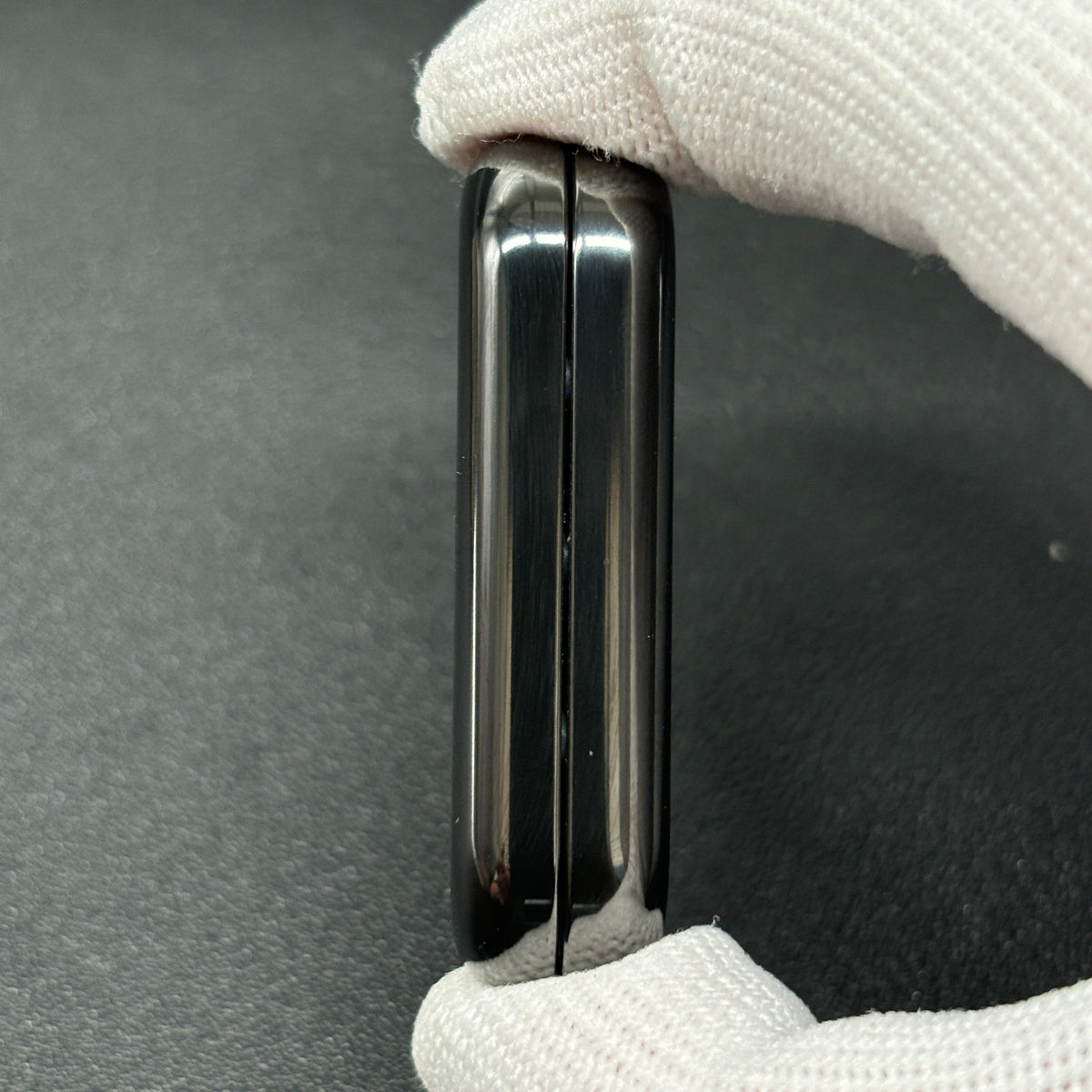 Floating Cloud Zirconium Polished