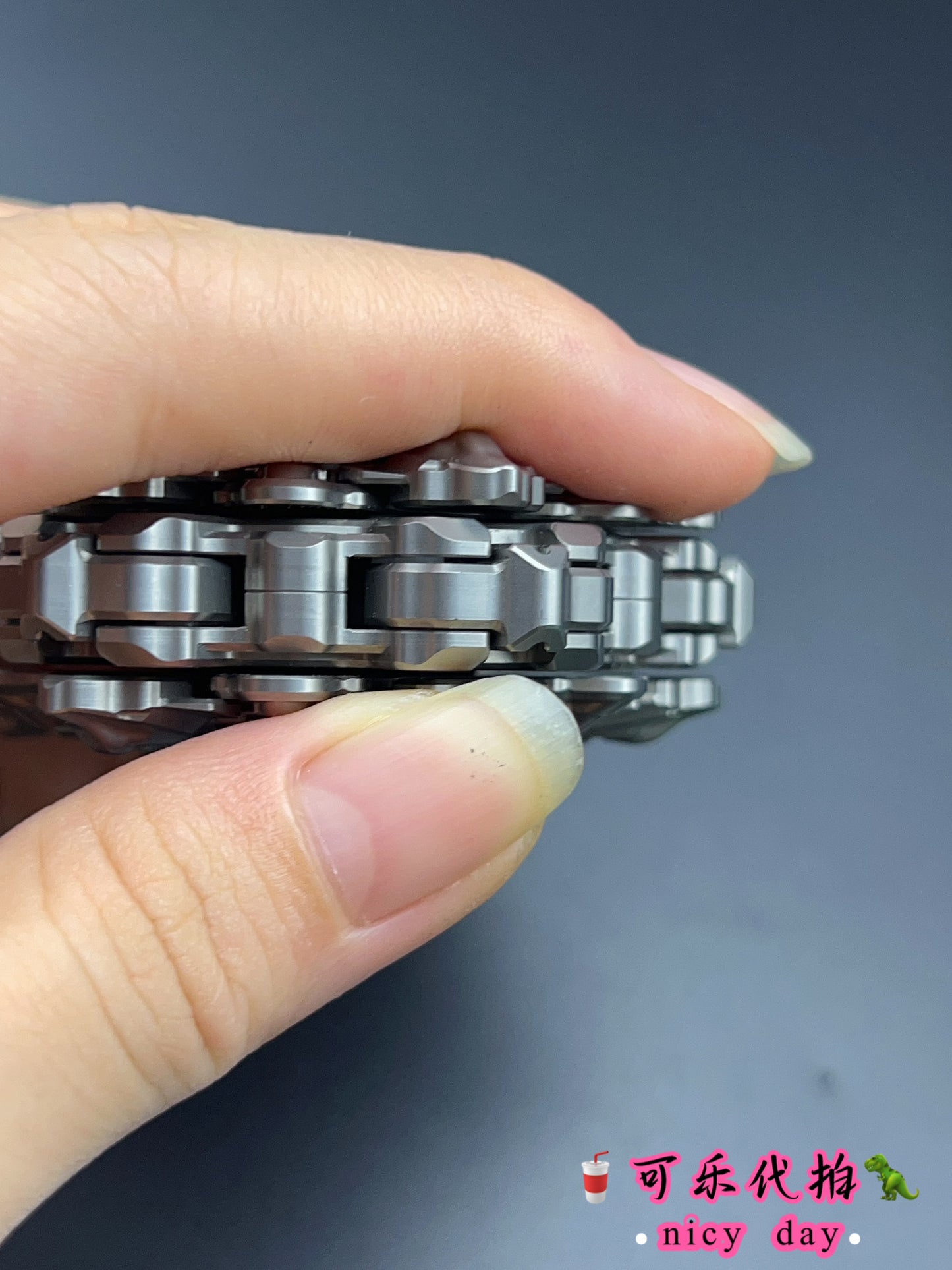SEQUENCE EDC Dijiang Shell Opening Titanium