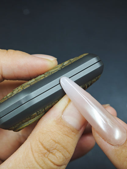 Guan Tui Zirconium
