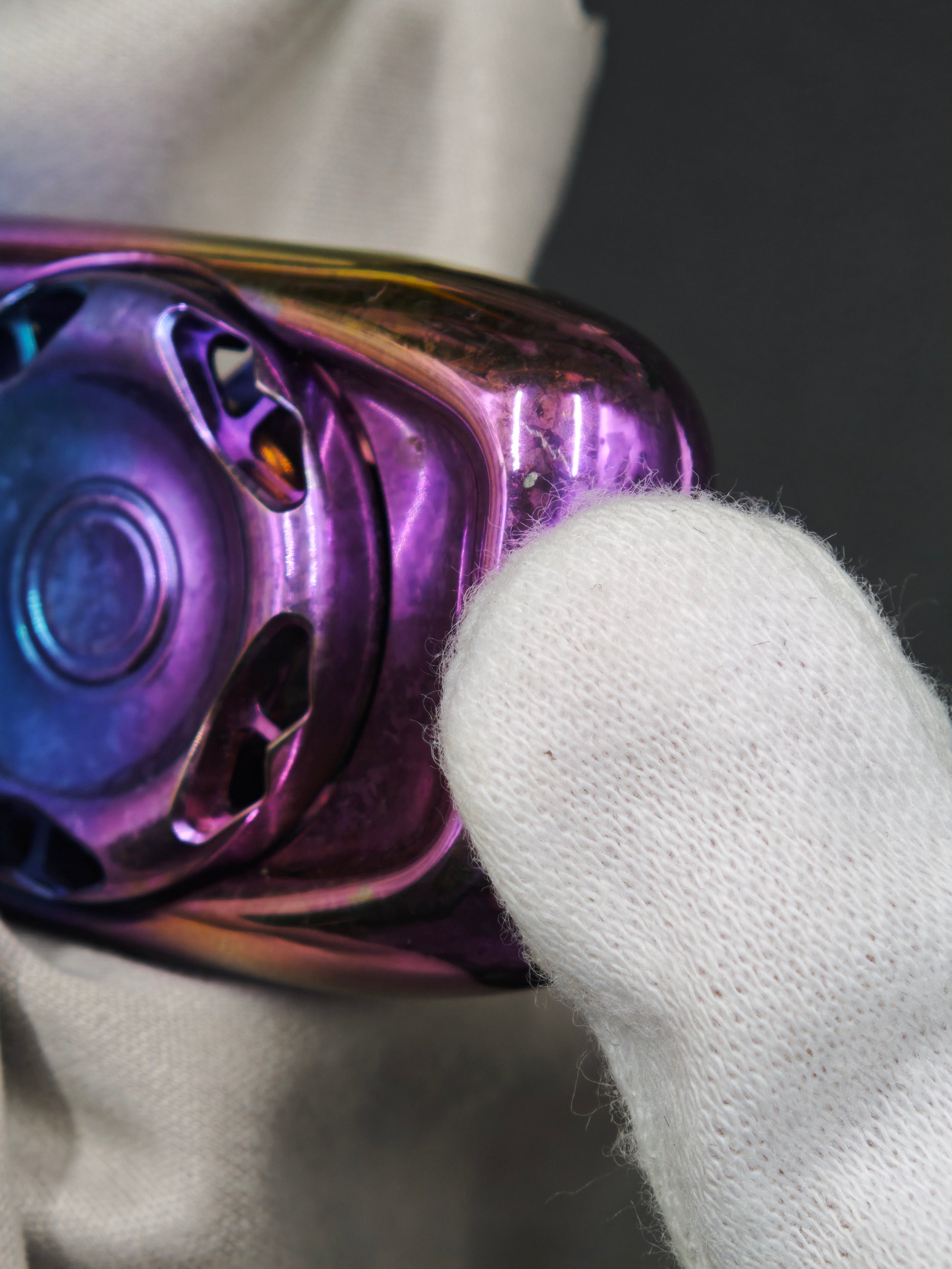 Ark Crystallized Titanium