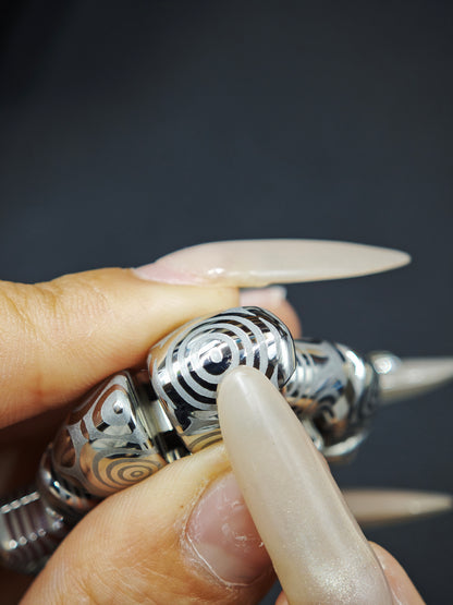 Nautilus Dragon Ridge Stainless Steel