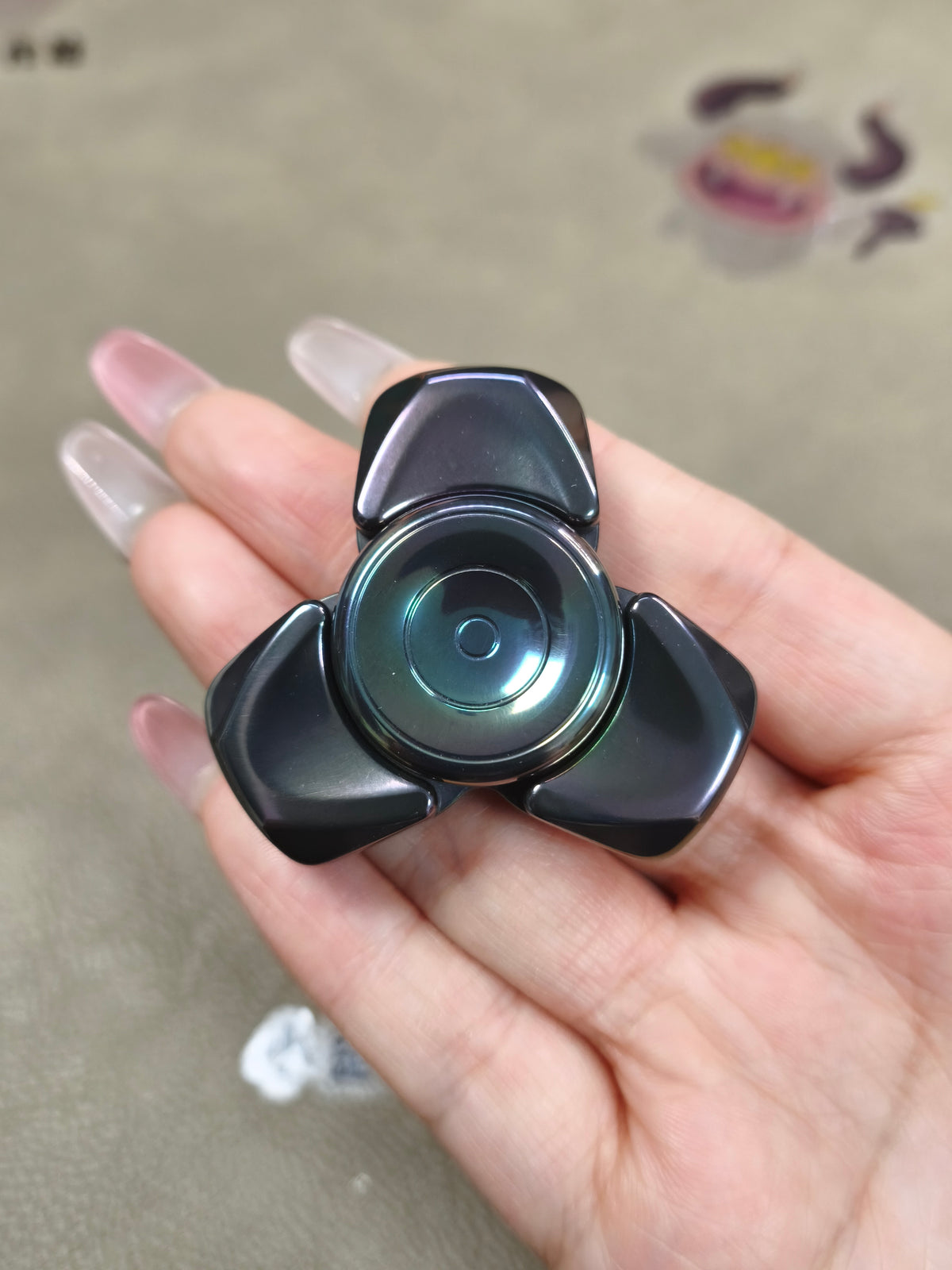 Xuanwu Zirconium Oil Slick