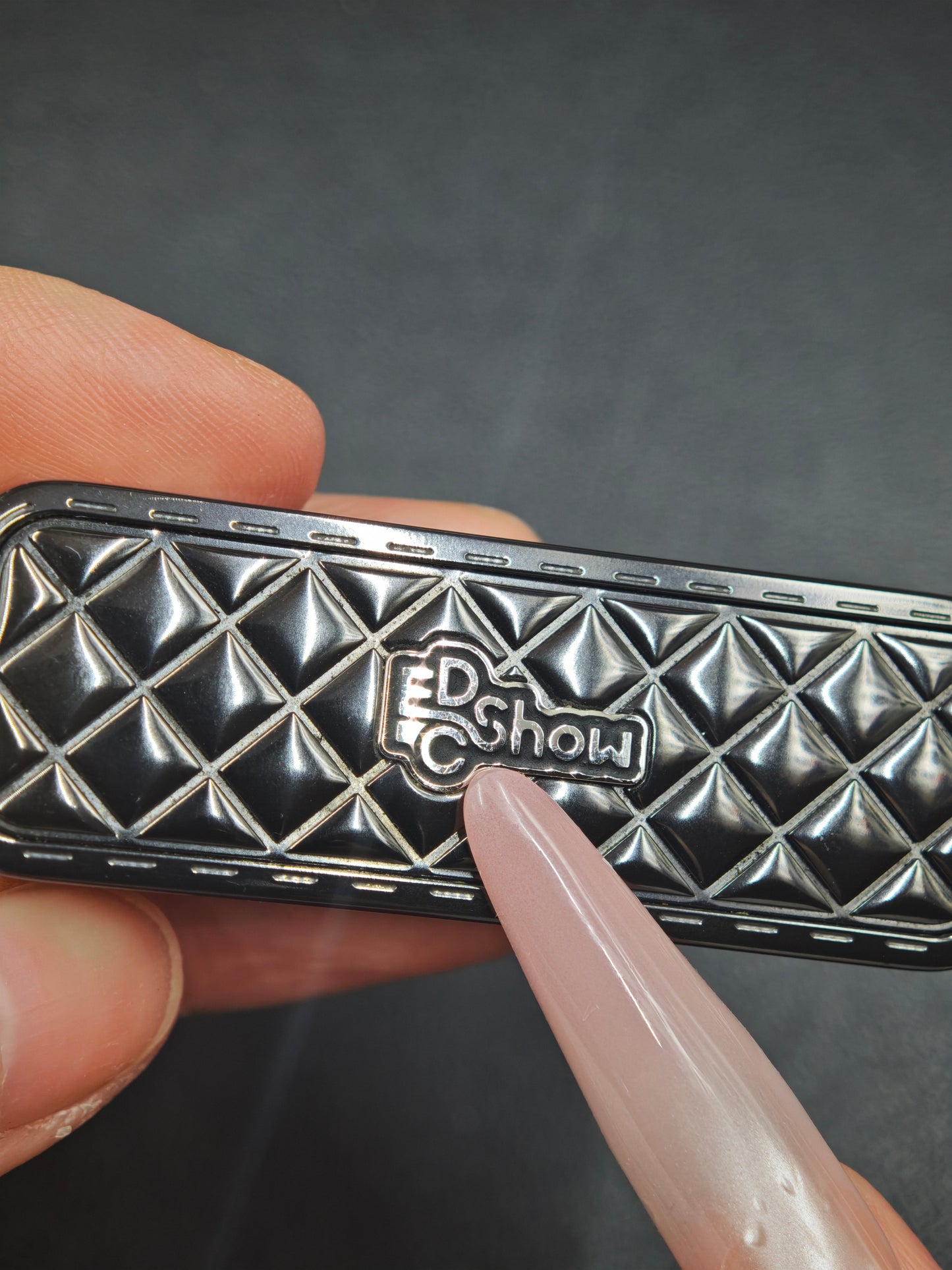 Feng Ling Zirconium