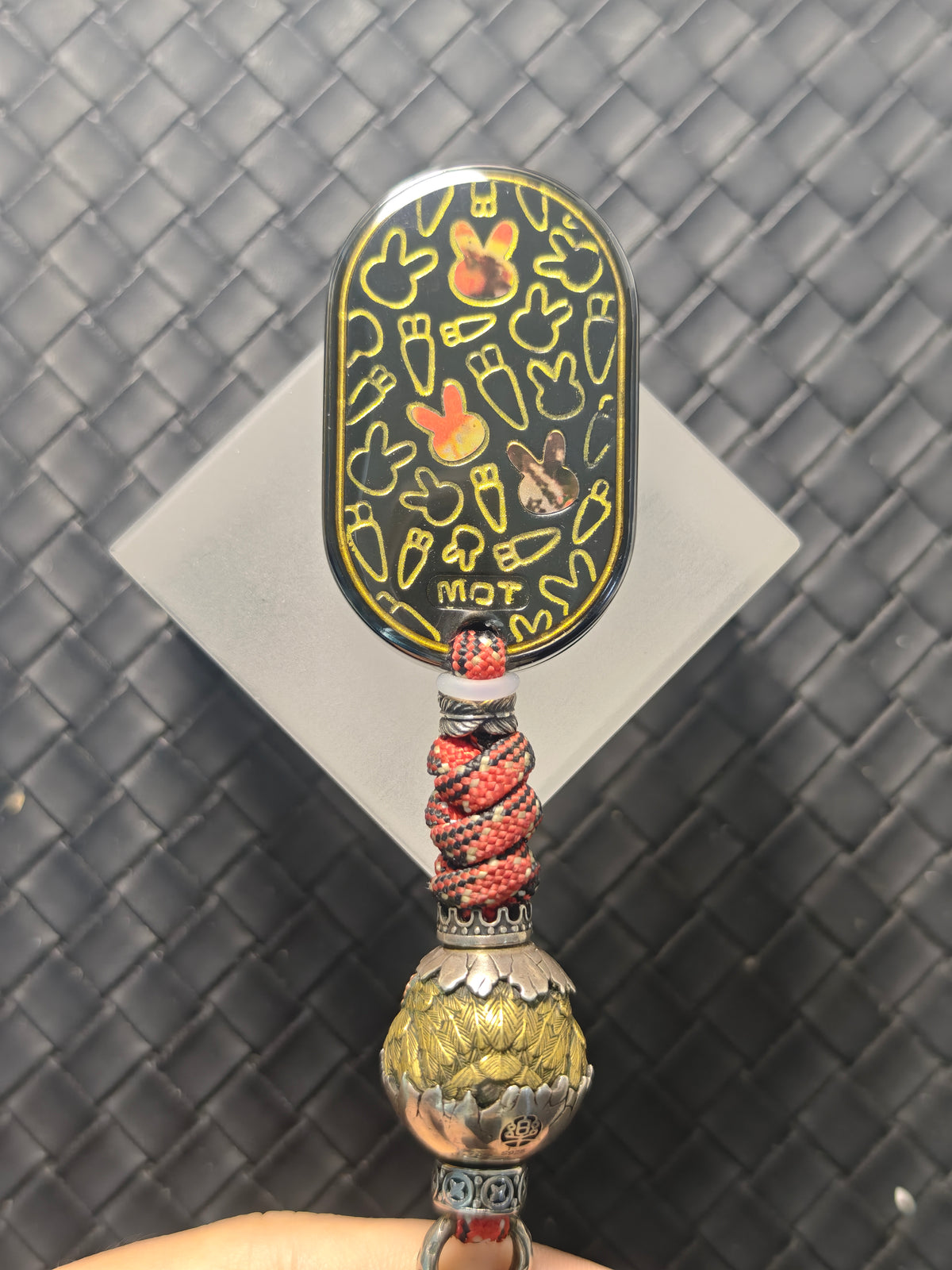 Grumpy Rabbit Rhythm Zirconium Resin-Sealed
