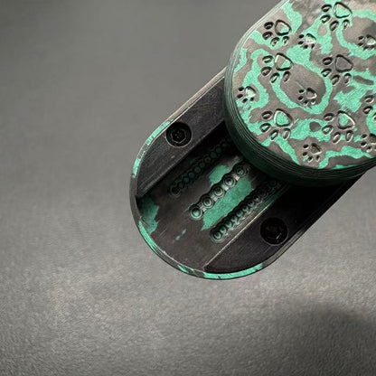 F2 Carbon Damascus