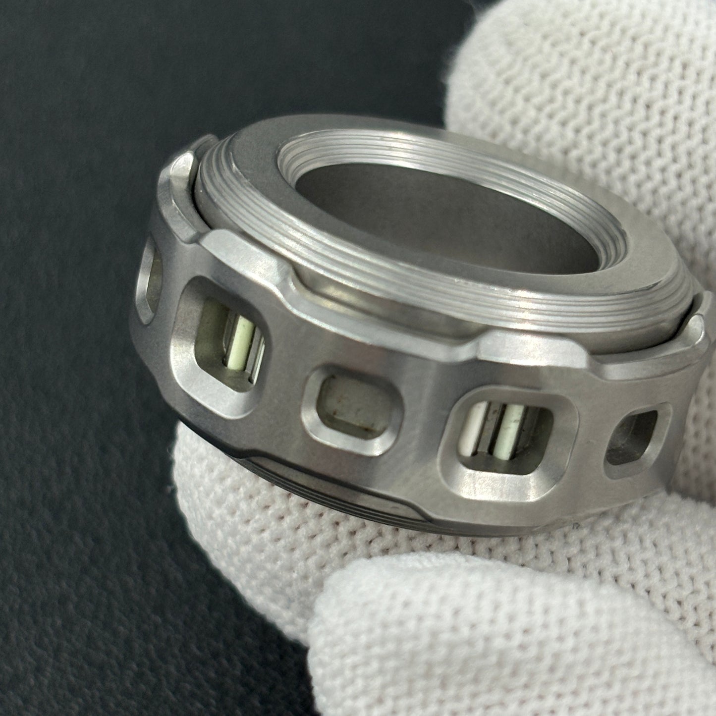 Shadow Raider Ratchet Stainless Steel