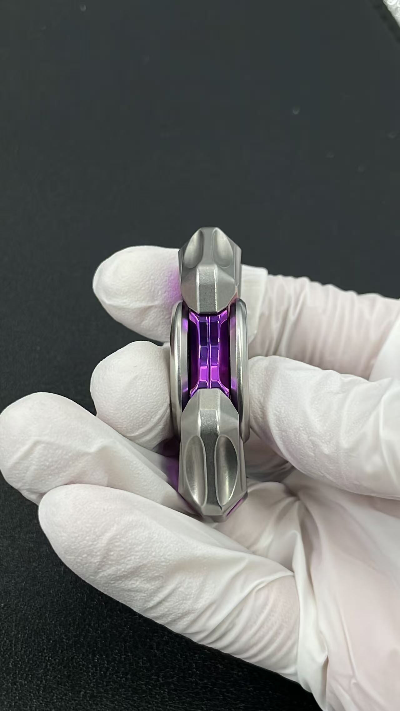 Spin Titanium Stainless Steel
